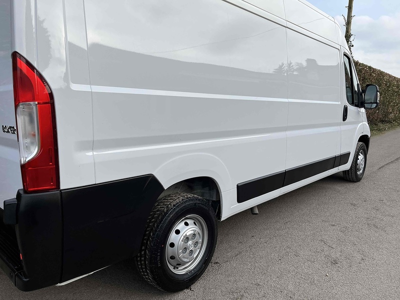 Peugeot 2.2 BlueHDi 335 Professional Premium + LWB PANEL VAN - EURO 6