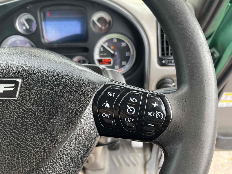 DAF 6.7l 18 TON DROPSIDE WITH ATLAS CRANE BLOCK GRAB - MANUAL