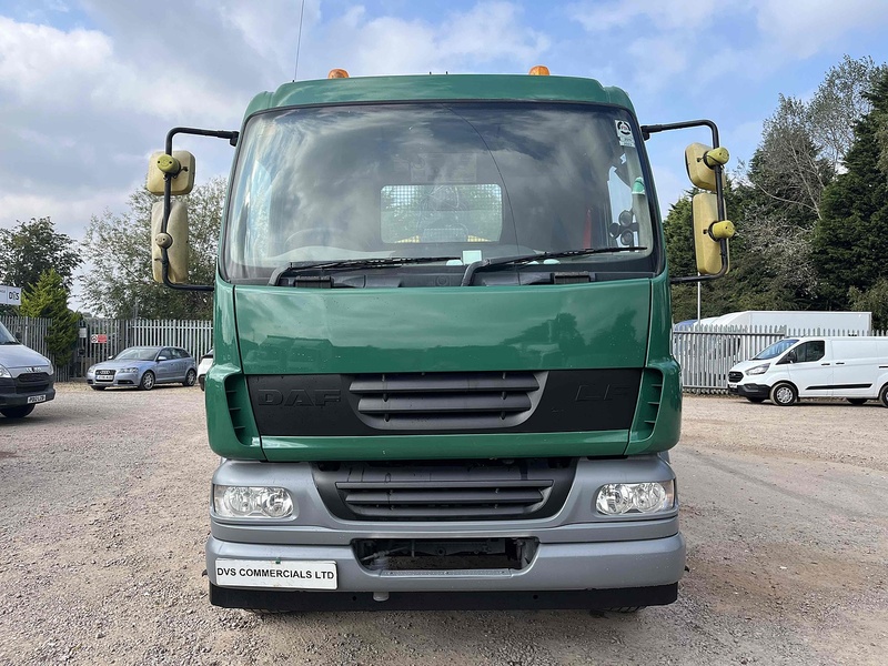 DAF 6.7l 18 TON DROPSIDE WITH ATLAS CRANE BLOCK GRAB - MANUAL