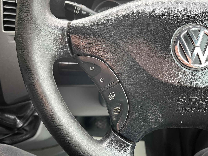 Volkswagen 2.0 TDI BlueMotion Tech CR35 LWB PANEL VAN - WHITE