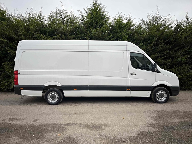Volkswagen 2.0 TDI BlueMotion Tech CR35 LWB PANEL VAN - WHITE