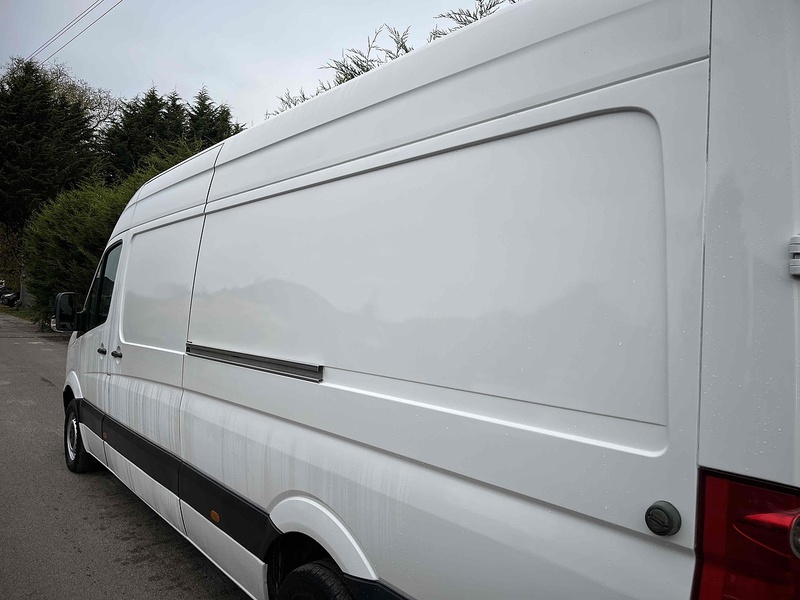 Volkswagen 2.0 TDI BlueMotion Tech CR35 LWB PANEL VAN - WHITE