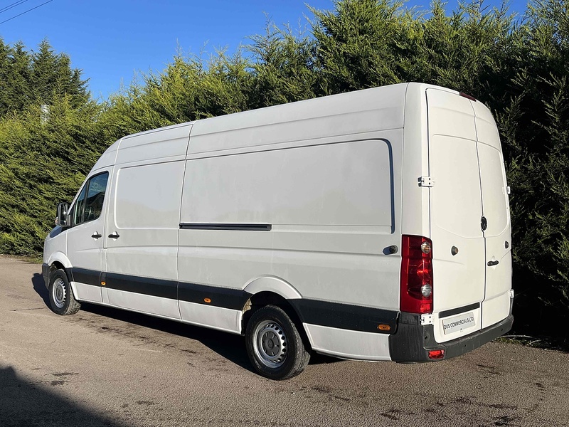 Volkswagen 2.0 TDI BlueMotion Tech CR35 LWB PANEL VAN - WHITE