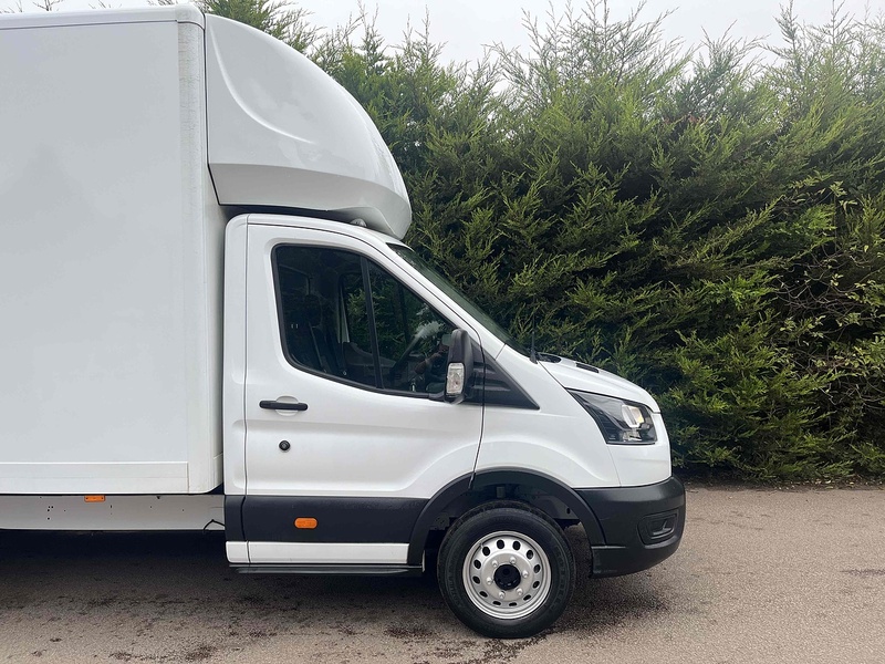Ford 2.0 350 EcoBlue Leader L4 XLWB LUTON VAN TAIL LIFT EURO 6 - DRW