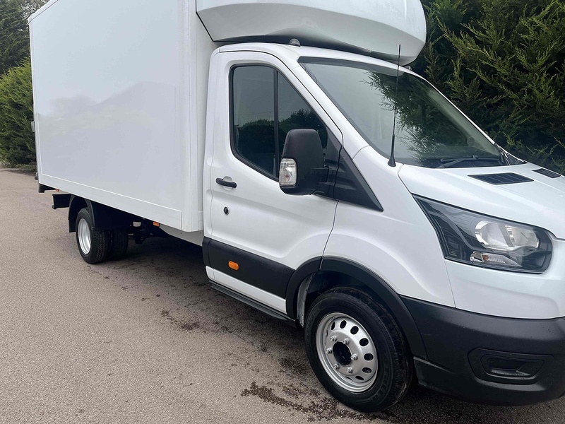 Ford 2.0 350 EcoBlue Leader L4 XLWB LUTON VAN TAIL LIFT EURO 6 - DRW