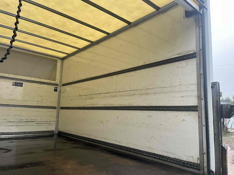 Ford 2.0 350 EcoBlue Leader L4 XLWB LUTON VAN TAIL LIFT EURO 6 - DRW