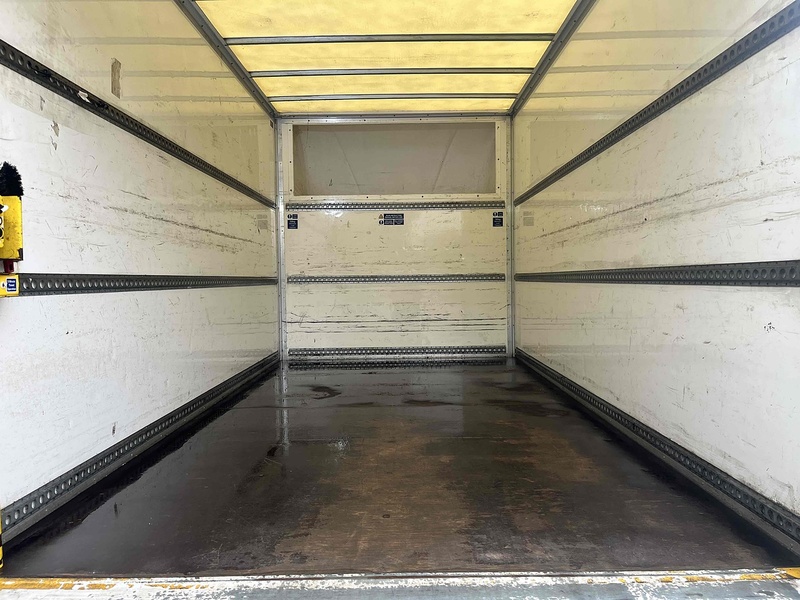 Ford 2.0 350 EcoBlue Leader L4 XLWB LUTON VAN TAIL LIFT EURO 6 - DRW