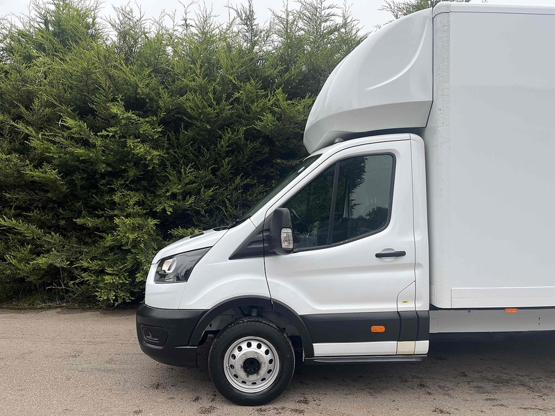 Ford 2.0 350 EcoBlue Leader L4 XLWB LUTON VAN TAIL LIFT EURO 6 - DRW