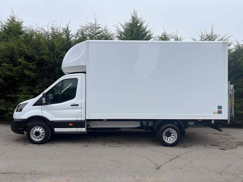 Ford 2.0 350 EcoBlue Leader L4 XLWB LUTON VAN TAIL LIFT EURO 6 - DRW