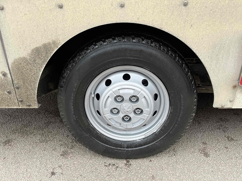 Peugeot BlueHDi 335 2.2 LWB Traffic Management Low & Go Tail Ramp