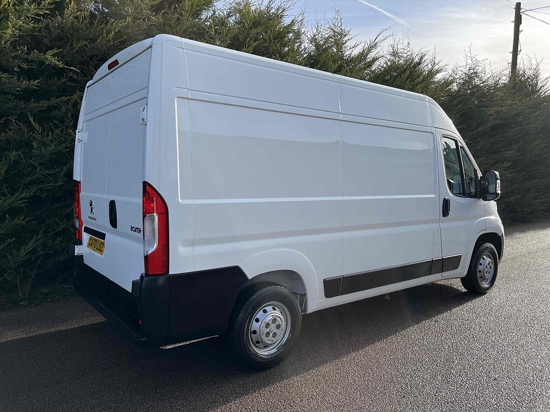 Peugeot 2.2 BlueHDi 335 Professional 2.2 5dr Panel Van Manual Diesel