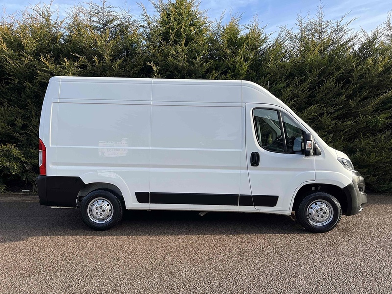 Peugeot 2.2 BlueHDi 335 Professional 2.2 5dr Panel Van Manual Diesel