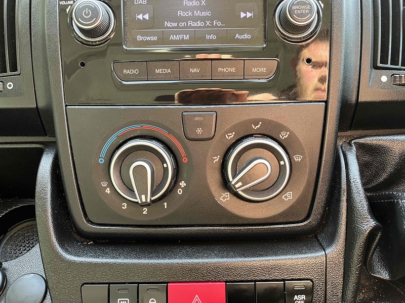 Peugeot 2.2 BlueHDi 335 Professional 2.2 5dr Panel Van Manual Diesel