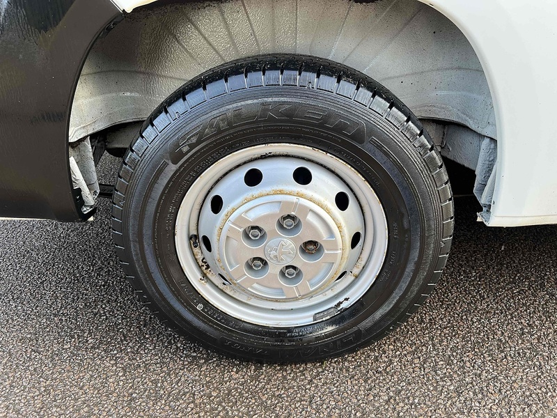 Peugeot 2.2 BlueHDi 335 Professional 2.2 5dr Panel Van Manual Diesel