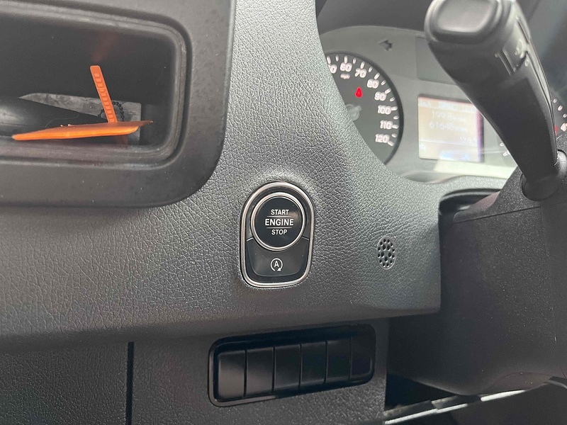 Mercedes-Benz 2.0 315 CDI Progressive LWB DROPSIDE - EURO 6