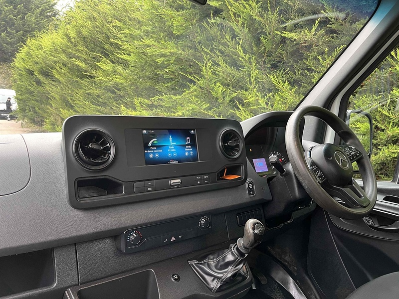 Mercedes-Benz 2.0 315 CDI Progressive LWB DROPSIDE - EURO 6