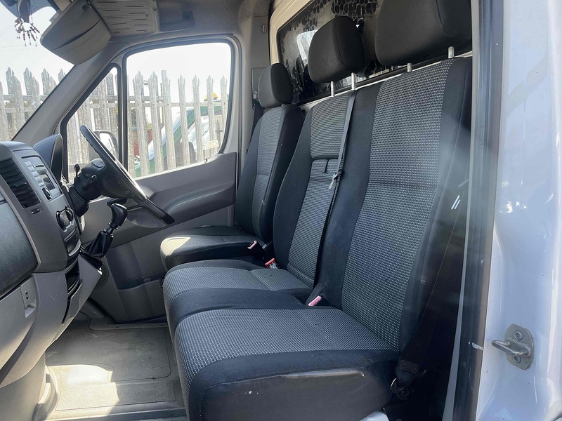 Mercedes-Benz 313 2.1 CDI LWB LUTON VAN TAIL LIFT 2.1 2dr Luton Van Manual Diesel