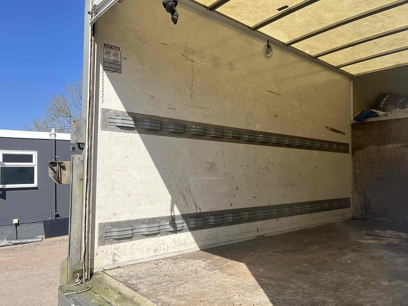 Mercedes-Benz 313 2.1 CDI LWB LUTON VAN TAIL LIFT 2.1 2dr Luton Van Manual Diesel