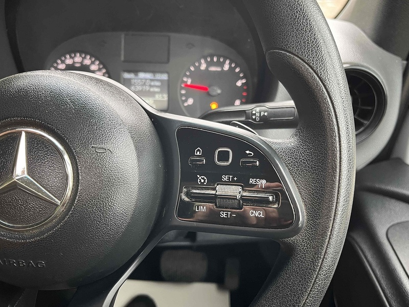 Mercedes-Benz 314 CDI LWB 14ft Dropside - Tail Lift 2.1 2dr Dropside Manual Diesel