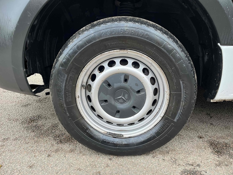 Mercedes-Benz 314 CDI LWB 14ft Dropside - Tail Lift 2.1 2dr Dropside Manual Diesel