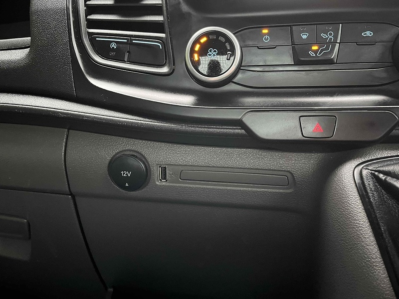 Ford 350 EcoBlue Leader 2.0 DRW LWB 14ft Dropside - EURO 6