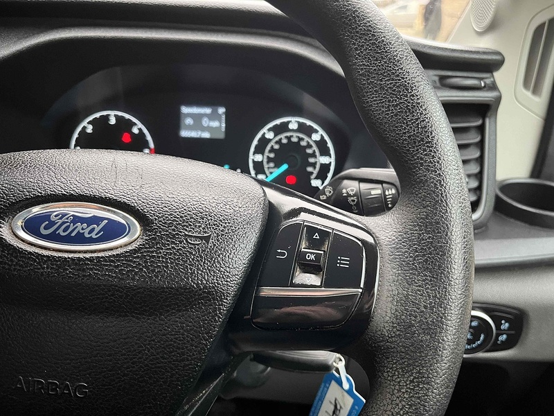 Ford 350 EcoBlue Leader 2.0 DRW LWB 14ft Dropside - EURO 6