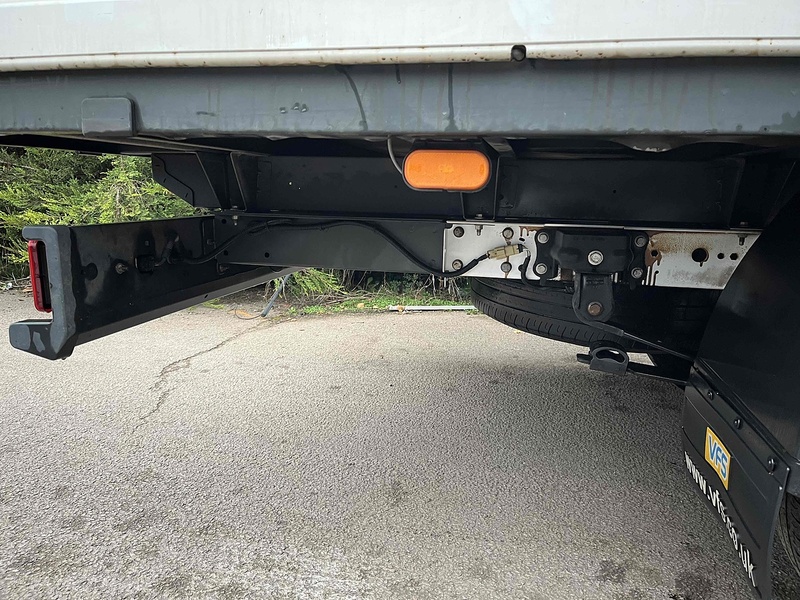 Ford 350 EcoBlue Leader 2.0 DRW LWB 14ft Dropside - EURO 6