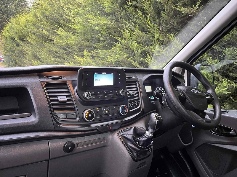 Ford 350 EcoBlue Leader 2.0 DRW LWB 14ft Dropside - EURO 6