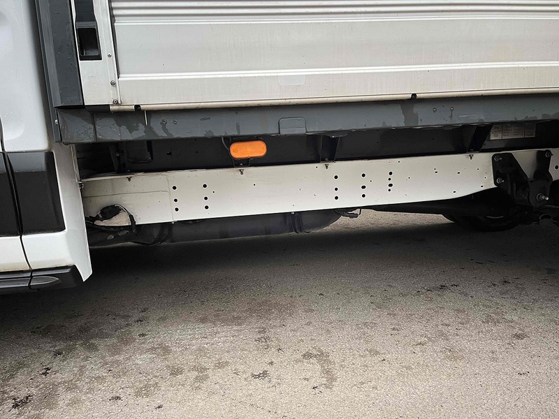 Ford 350 EcoBlue Leader 2.0 DRW LWB 14ft Dropside - EURO 6