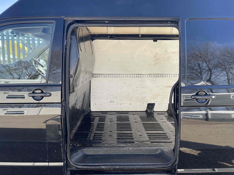 Volkswagen 2.0 TDI T32 Startline LWB HIGH ROOF 2.0 4dr Panel Van Manual Diesel