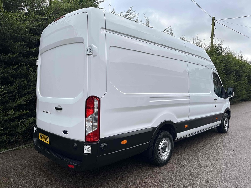 Ford 2.0 350 EcoBlue Leader L4 H3 XLWB HIGH ROOF PANEL VAN - EURO 6
