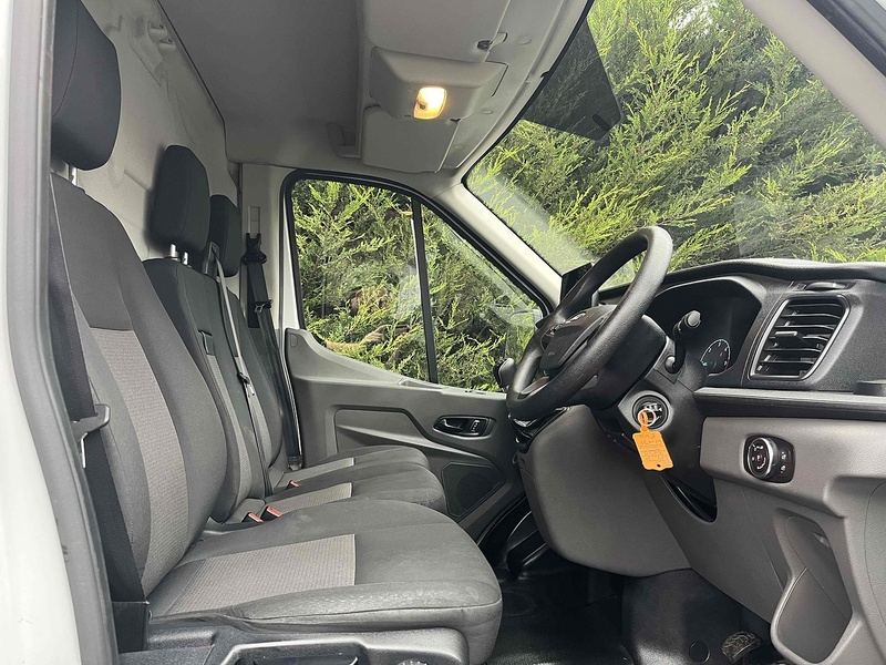 Ford 2.0 350 EcoBlue Leader L4 H3 XLWB HIGH ROOF PANEL VAN - EURO 6