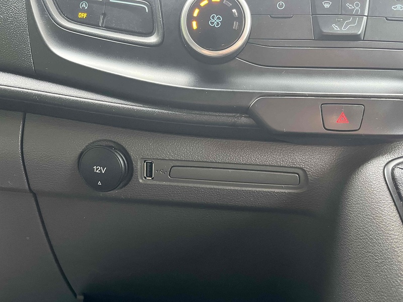 Ford 2.0 350 EcoBlue Leader L4 H3 XLWB HIGH ROOF PANEL VAN - EURO 6