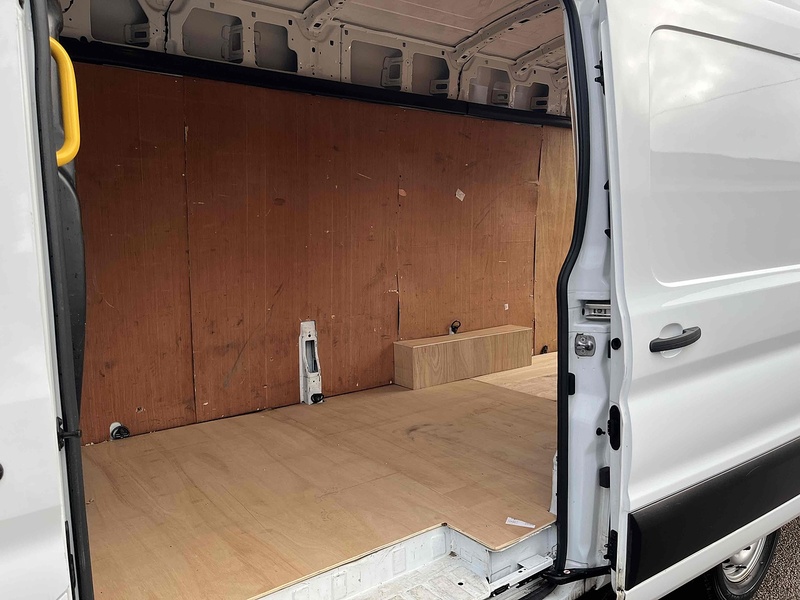 Ford 2.0 350 EcoBlue Leader L4 H3 XLWB HIGH ROOF PANEL VAN - EURO 6