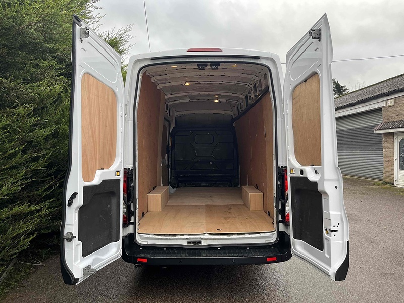 Ford 2.0 350 EcoBlue Leader L4 H3 XLWB HIGH ROOF PANEL VAN - EURO 6