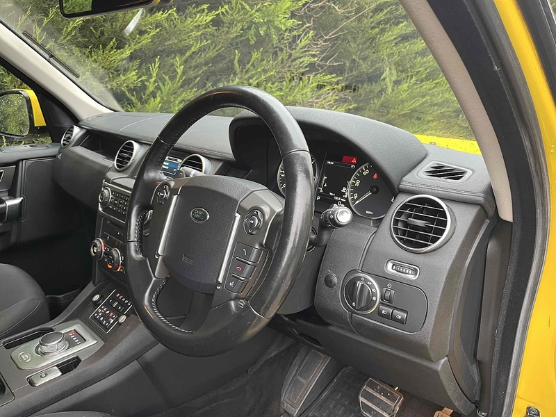 Land Rover 3.0 SD V6 GS SUV Auto 3.0 5dr SUV Automatic Diesel