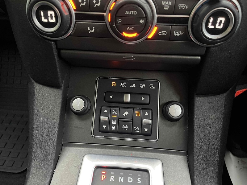 Land Rover 3.0 SD V6 GS SUV Auto 3.0 5dr SUV Automatic Diesel