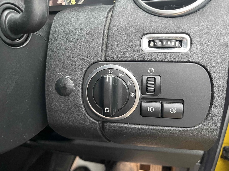 Land Rover 3.0 SD V6 GS SUV Auto 3.0 5dr SUV Automatic Diesel