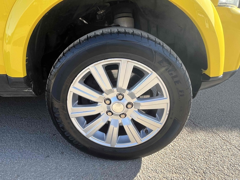 Land Rover 3.0 SD V6 GS SUV Auto 3.0 5dr SUV Automatic Diesel