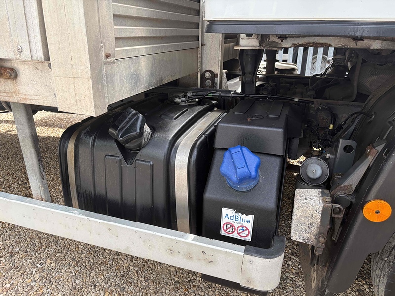 Iveco 75e16 20FT 4.5 Dropside Manual Diesel