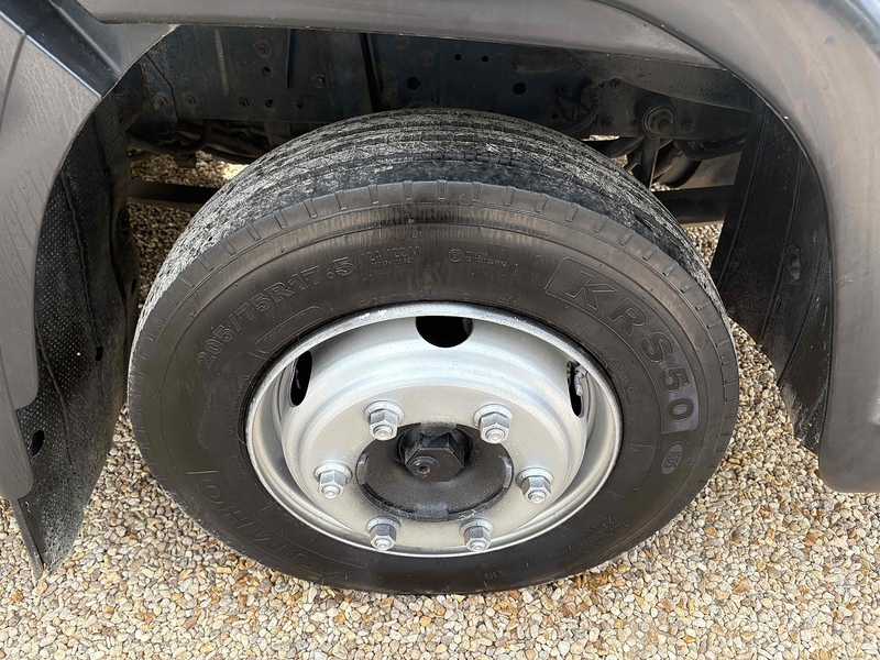 Iveco 75e16 20FT 4.5 Dropside Manual Diesel