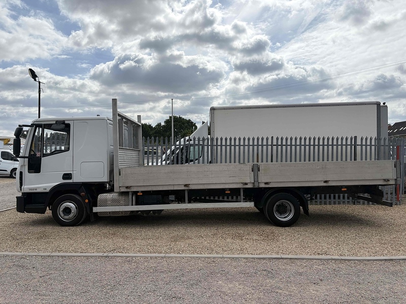 Iveco 75e16 20FT 4.5 Dropside Manual Diesel