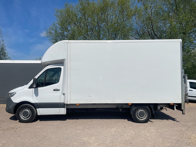 Mercedes-Benz 314 2.1 CDI L3 LWB LUTON VAN TAIL LIFT - WHITE