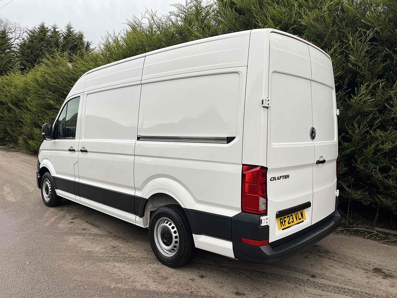 Volkswagen 2.0 TDI CR35 Startline MWB PANEL VAN 2.0 5dr Panel Van Manual Diesel