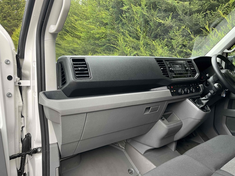 Volkswagen 2.0 TDI CR35 Startline MWB PANEL VAN 2.0 5dr Panel Van Manual Diesel