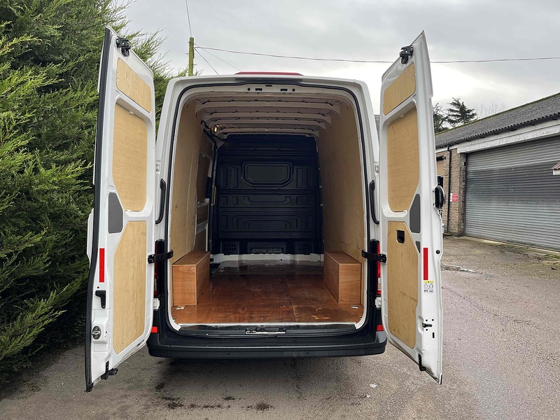 Volkswagen 2.0 TDI CR35 Startline MWB PANEL VAN 2.0 5dr Panel Van Manual Diesel