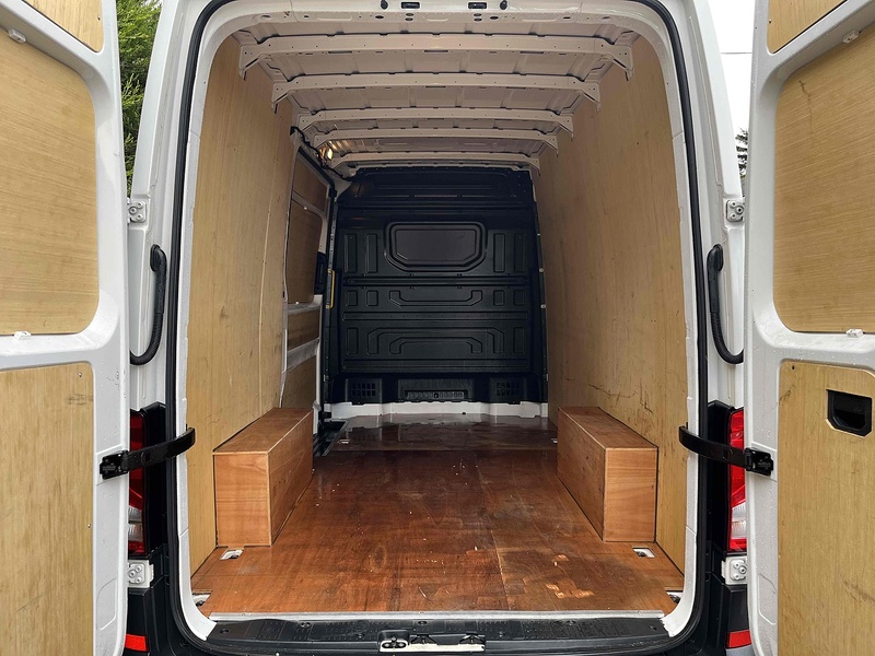 Volkswagen 2.0 TDI CR35 Startline MWB PANEL VAN 2.0 5dr Panel Van Manual Diesel