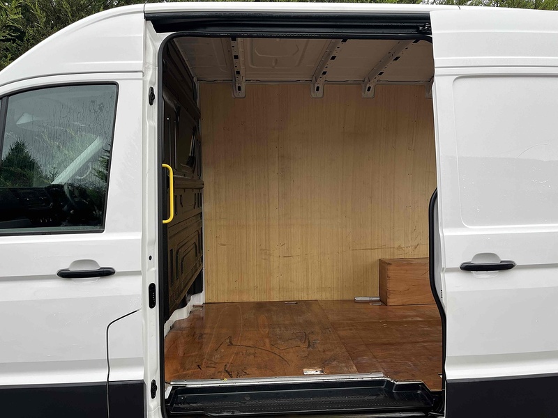 Volkswagen 2.0 TDI CR35 Startline MWB PANEL VAN 2.0 5dr Panel Van Manual Diesel