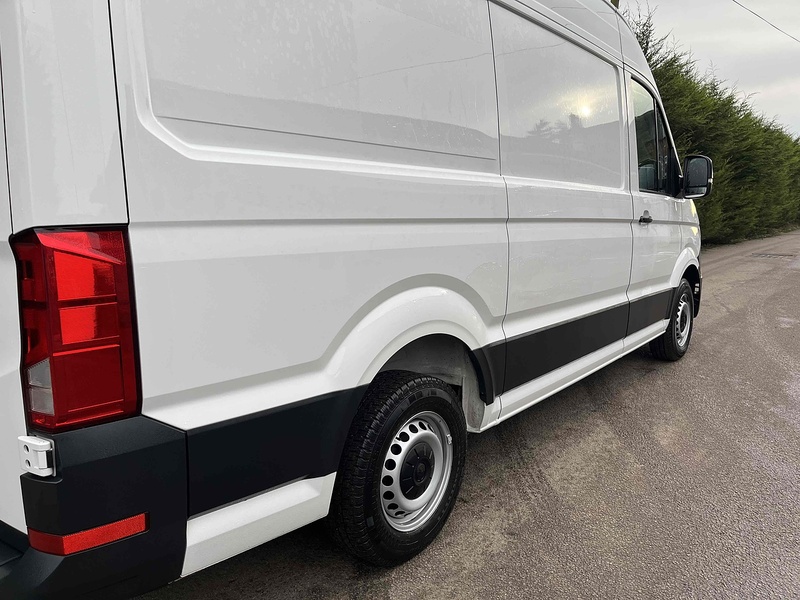 Volkswagen 2.0 TDI CR35 Startline MWB PANEL VAN 2.0 5dr Panel Van Manual Diesel