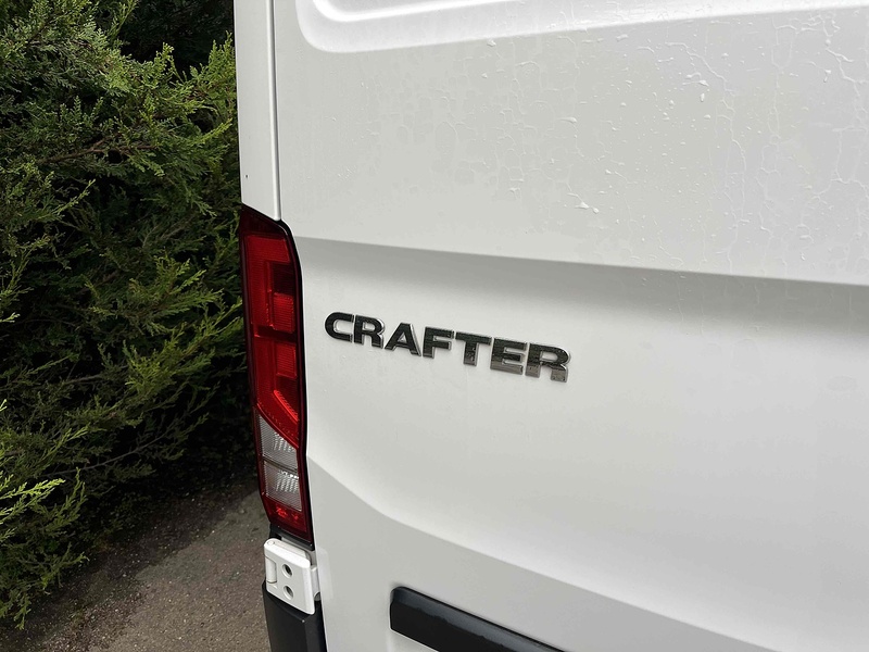 Volkswagen 2.0 TDI CR35 Startline MWB PANEL VAN 2.0 5dr Panel Van Manual Diesel